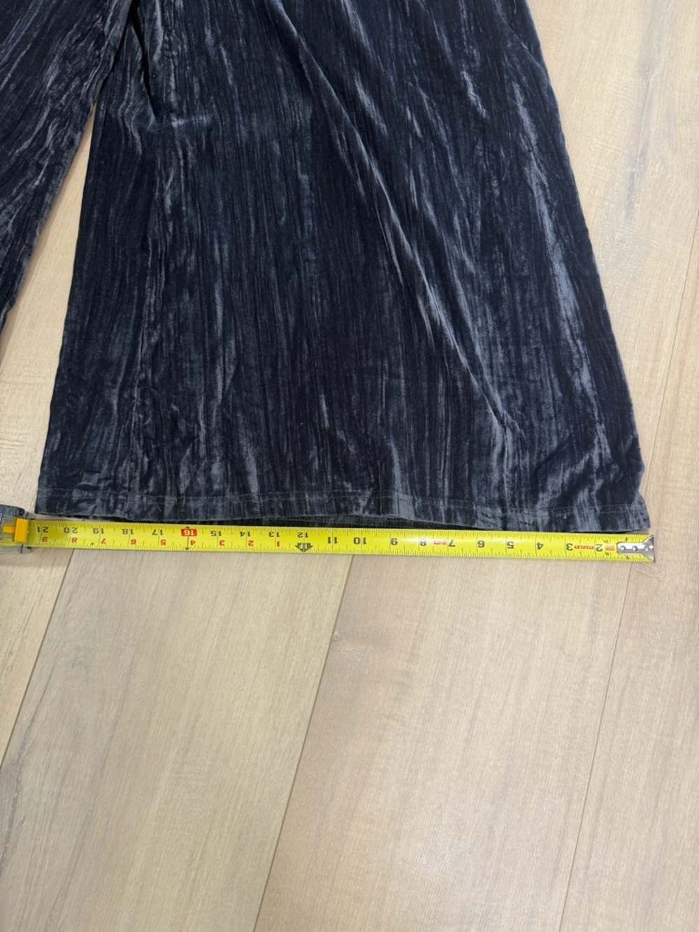 NATURAL LIFE Crushed Velvet Wide-Leg Jumpsuit in Charcoal Gray - Picture 7 of 7